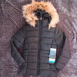 NWT Iceberg Outerwear Coat W/Fur Hood Girls Black Size: S 6/6x